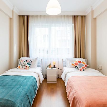 Colorful Apartment Near Popular Attractions In Sisli Estambul Exterior foto