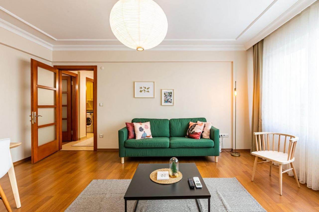 Colorful Apartment Near Popular Attractions In Sisli Estambul Exterior foto